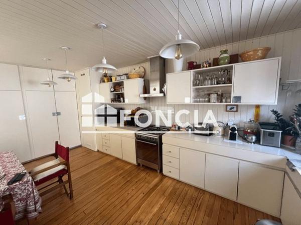 À vendre Appartement 4 pièces 123.51 m² - Bordeaux 33000