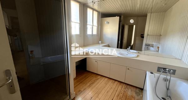 À vendre Appartement 4 pièces 123.51 m² - Bordeaux 33000