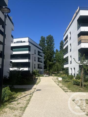 Appartement F3 à vendre  3 pièces - 61 m2 SUCY EN BRIE - 94