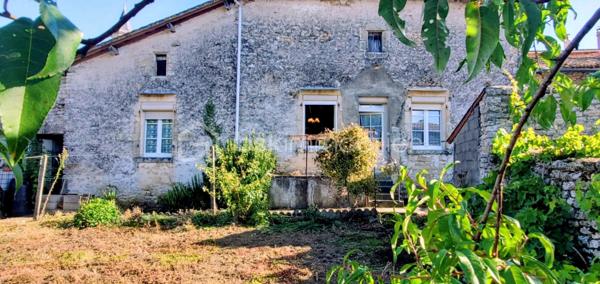 Maison en pierre de 121 m²