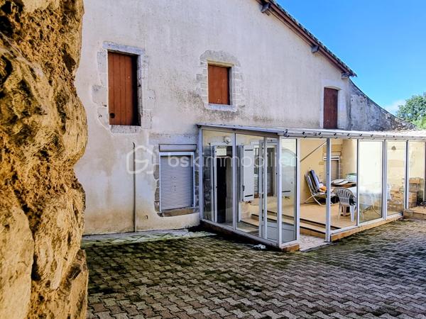 Maison en pierre de 121 m²