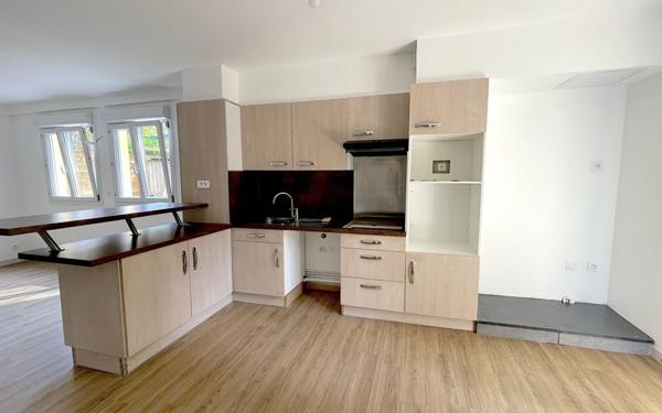 Maison à vendre    2 pièces •  La Ferté-Alais