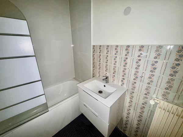 Appartement Fontenay-sous-Bois 1 pièce 28.73 m2