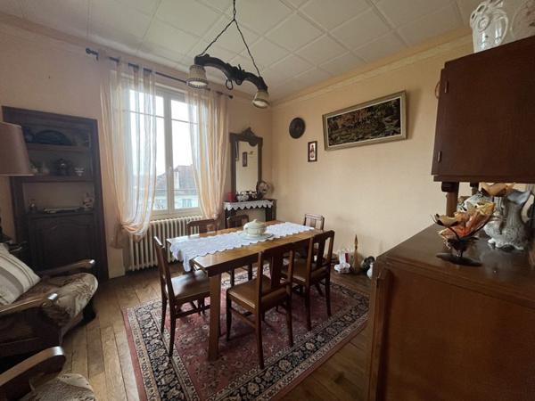 Maison à vendre |  Thiviers |  5 pièces | 100 m²