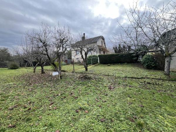 Maison à vendre |  Thiviers |  5 pièces | 100 m²