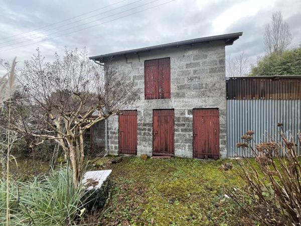 Maison à vendre |  Thiviers |  5 pièces | 100 m²