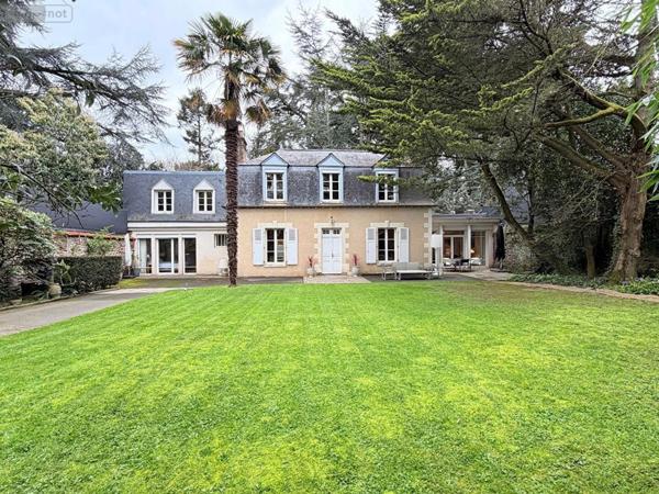 Maison à vendre à Rennes en Ille-et-Vilaine (35000), ref : 001-467   
THABOR