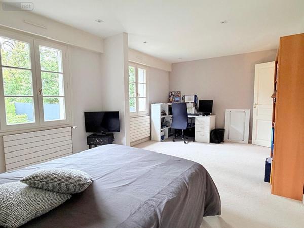 Maison à vendre à Rennes en Ille-et-Vilaine (35000), ref : 001-467   
THABOR