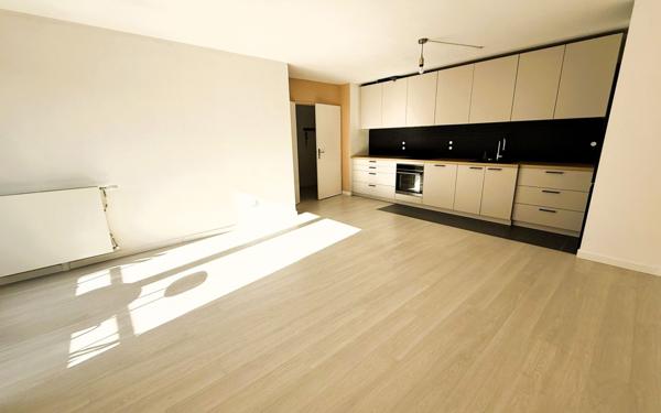 Appartement à vendre    3 pièces • 66,25 m2 Antony