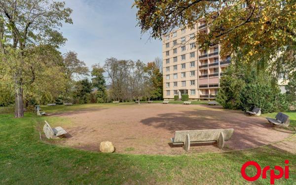 Appartement à vendre    3 pièces • 53,91 m2 Caluire-et-Cuire