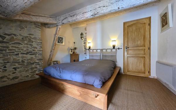 Maison à vendre    4 pièces • 110 m2 Saint-Marcel-lès-Sauzet