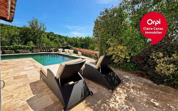 Maison à vendre    11 pièces •  Burlats