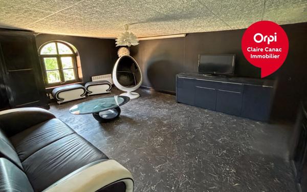 Maison à vendre    11 pièces •  Burlats