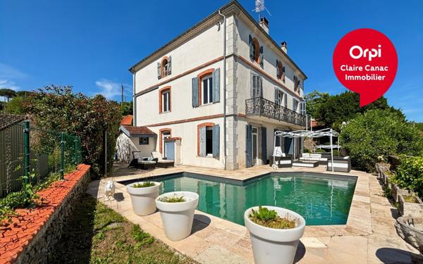 Maison à vendre    11 pièces •  Burlats