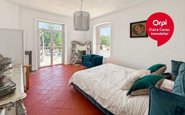 Maison à vendre    11 pièces •  Burlats