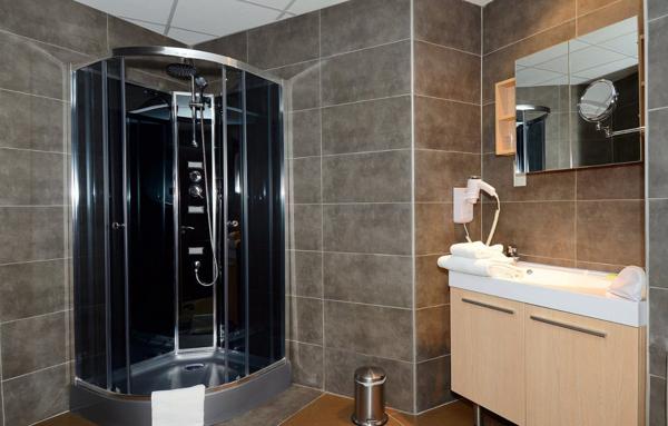 INVESTISSEMENT LOCATIF  FERNEY VOLTAIRE  Résidence Zenitude Swiss Apparthotels**** - 5.96% de rentabilité