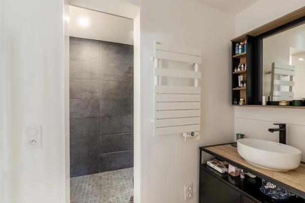 Duplex Paris 18 e - JULES JOFFRIN