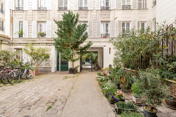 Duplex Paris 18 e - JULES JOFFRIN