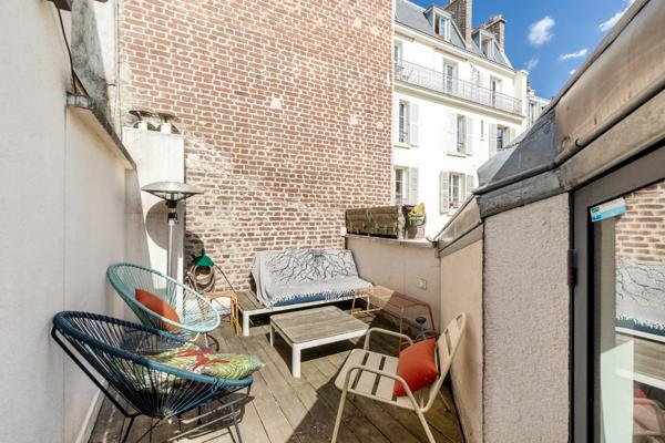 Duplex Paris 18 e - JULES JOFFRIN