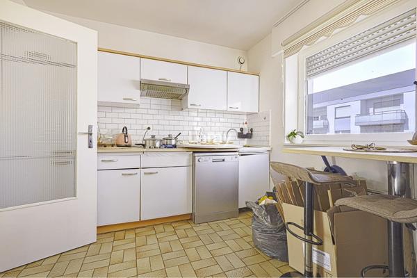 Appartement 4 pièces avec une terrasse et un garage