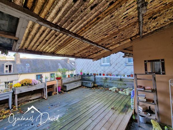 IMMEUBLE MORLAIX 3 APPARTEMENTS + GARAGE À RÉNOVER