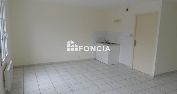 Location Studio 31.09 m² - Bois-de-céné 85710