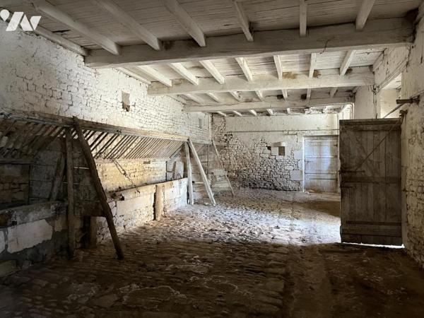 Propriété avec dépendances à Sainte-Hermine