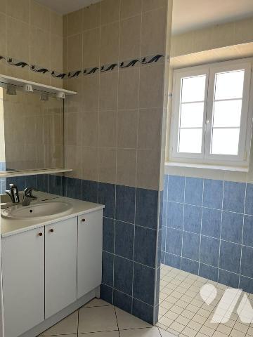 Propriété avec dépendances à Sainte-Hermine