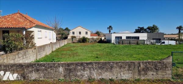 Superbe Terrain n°1 au coeur de St VINCENT à SAISIR !