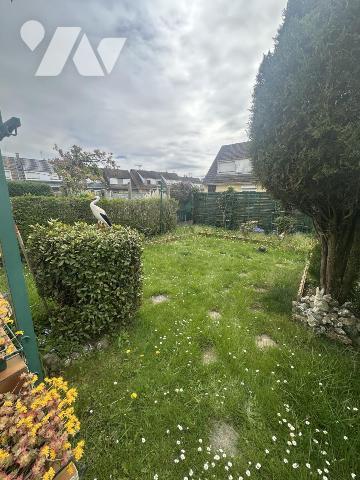 Maison 3 chambres avec jardin, véranda, garage et caves – Avion