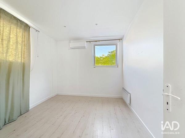 Location local d’activité 449 m² Grisy-Suisnes