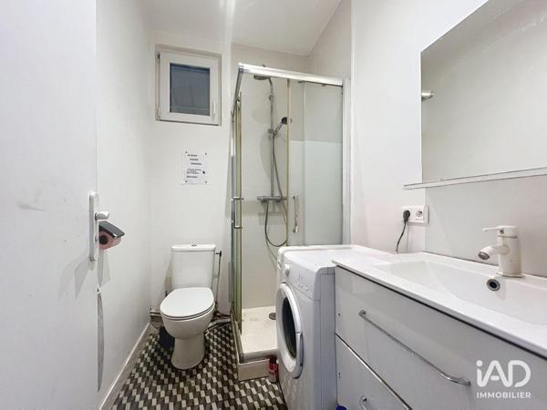 Location local d’activité 449 m² Grisy-Suisnes