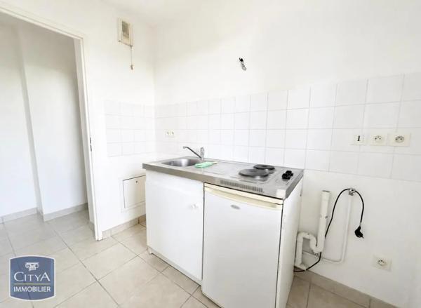 Appartement à louer 2 pièces 47.83m² Quiévrechain (59920)