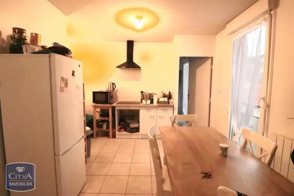 Appartement à louer 2 pièces 47.75m² Saint-Étienne (42000)