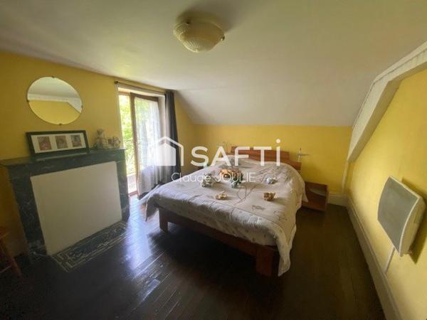 Maison de 225 m² habitables à 3 km de VILLENEUVE d'AVEYRON