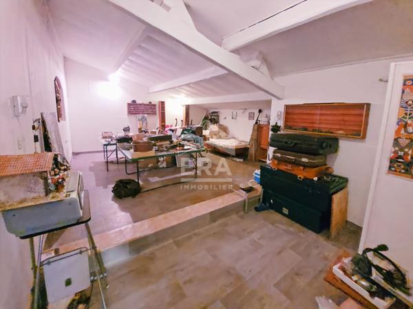 Maison Salon De Provence 7 pièce(s) 160 m2 + 40m2 de garage