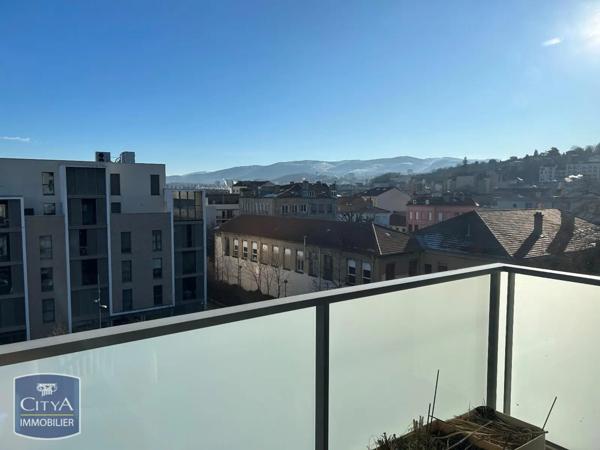 Appartement à louer 3 pièces 63m²