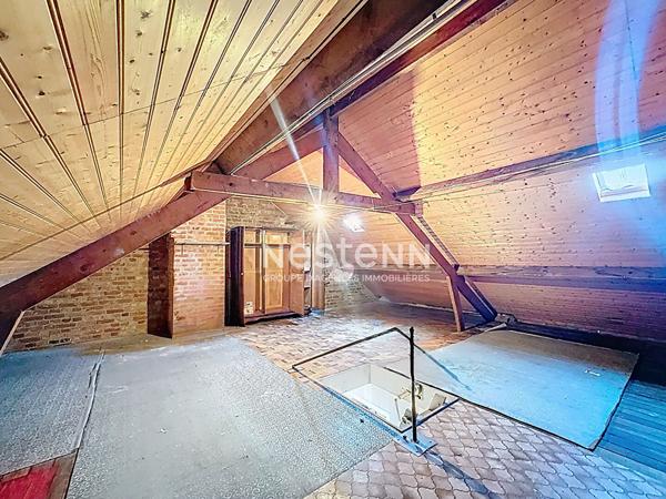 Maison 5 pièces à vendre à Téteghem Coudekerque-Village - Fort potentiel à rénover