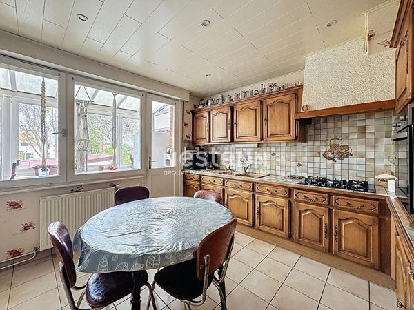 Maison 5 pièces à vendre à Téteghem Coudekerque-Village - Fort potentiel à rénover