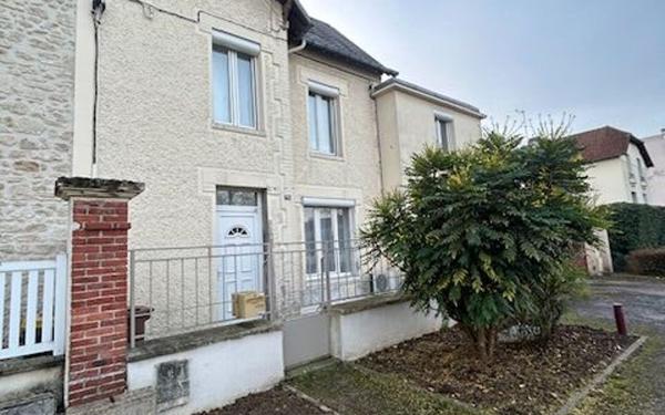 Maison à vendre    3 pièces • 75 m2 Laon