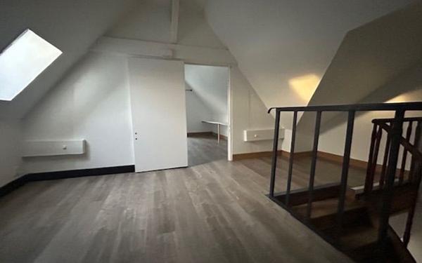 Maison à vendre    3 pièces • 75 m2 Laon