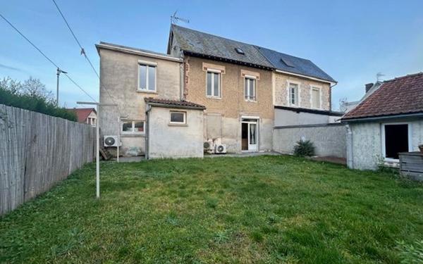 Maison à vendre    3 pièces • 75 m2 Laon