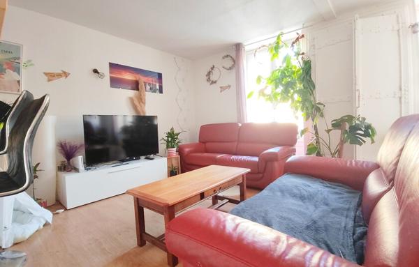 Location  meublé Appartement T3   Voiron Centre   73 m2