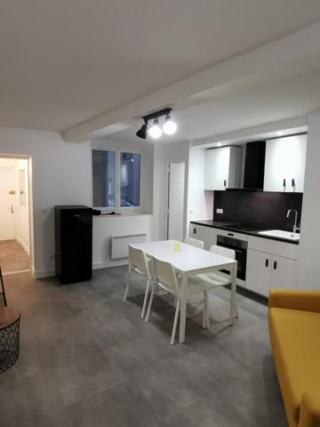 T2 rénové et loué 33 m² - Hypercentre Clermont-Ferrand