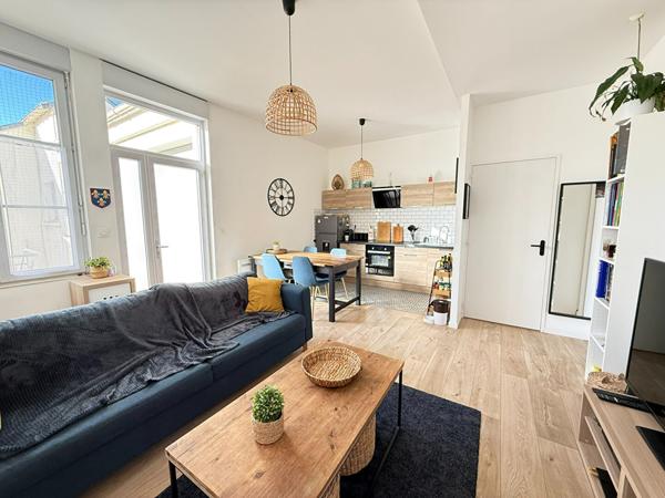 3 pièces refait à neuf - Les-Ponts-de-Cé Bourg,  
Les ponts de ce 49130