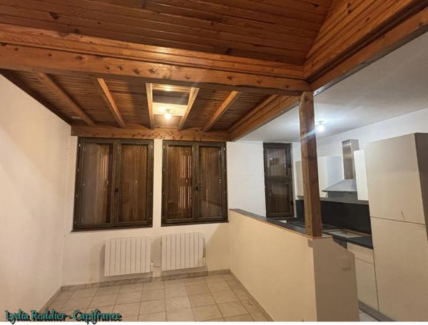 Maison à vendre 3 pièces CHATELDON (63)