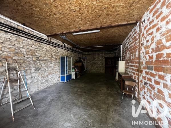 Immeuble à vendre 79 m² Piégut-Pluviers