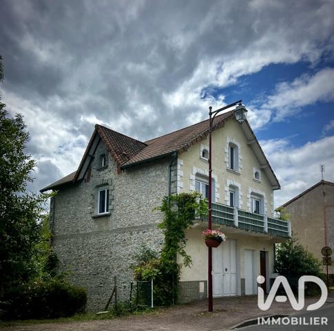 Immeuble à vendre 79 m² Piégut-Pluviers