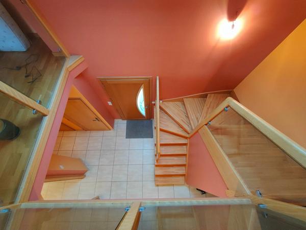 Maison à vendre    6 pièces •  Pabu