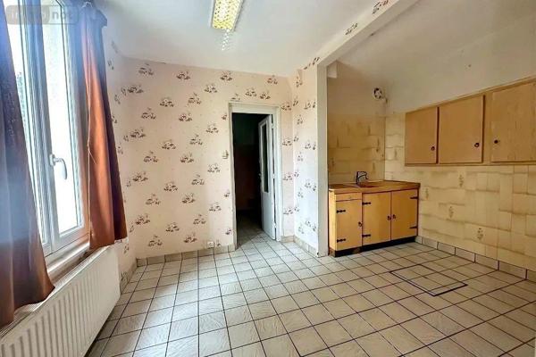 Maison à restaurer à vendre à Le Mesnil-Esnard en Seine-Maritime (76240), ref : 014/954